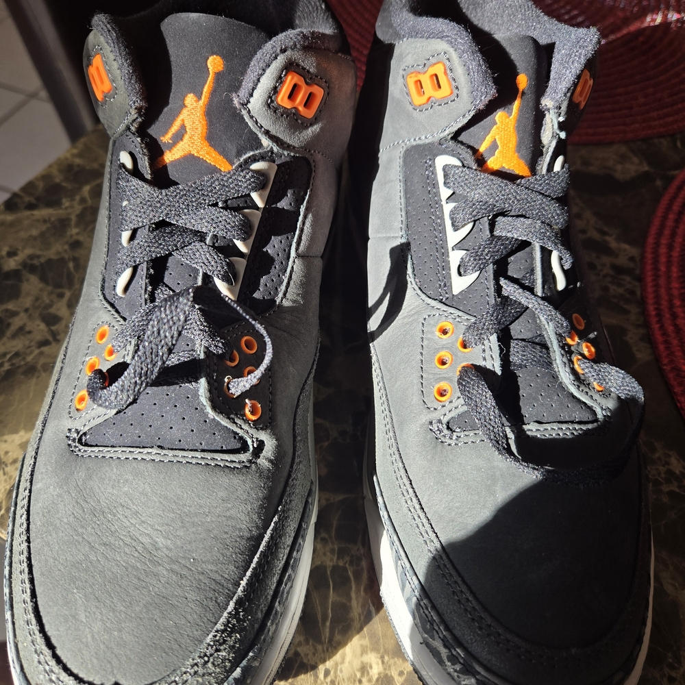 Jordan Men's Black and Orange Sneakers